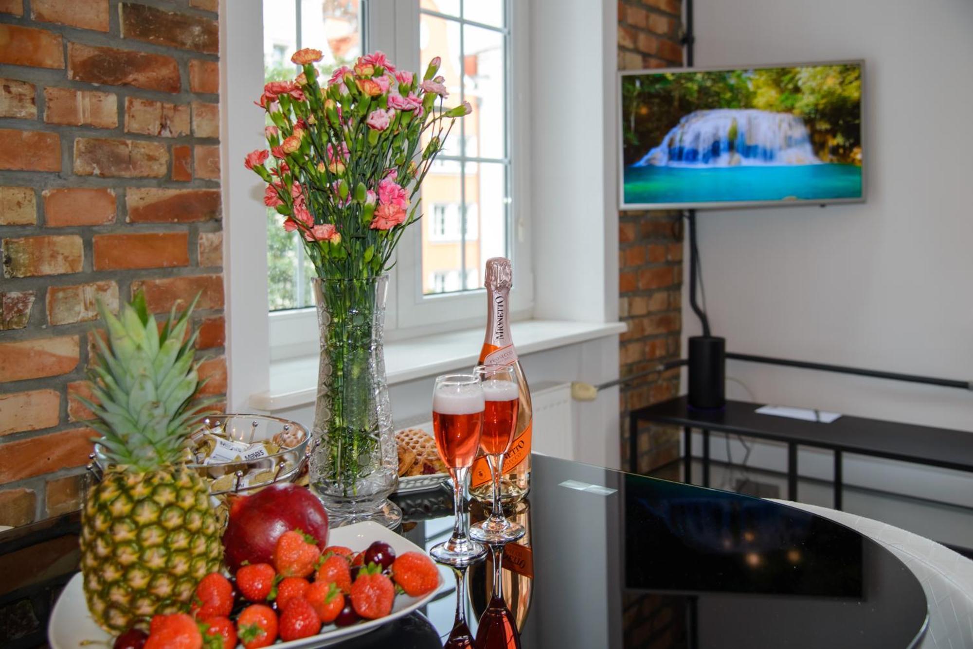 Maya'S Flats & Resorts 63 - 3 Rooms Apartment On Chlebnicka Street Old Town Гданьск Экстерьер фото